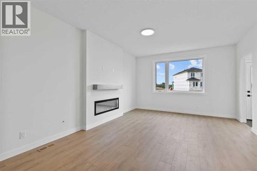 175 Belvedere Crescent Se, Calgary, AB 