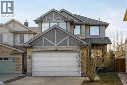 153 Kincora Bay NW  Calgary, AB T3R 1L4