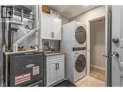 Laundry Room - 