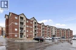 1888 Westview Unit# 207  Lasalle, ON N9H 0M1