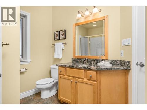 7769 Okanagan Landing Road Unit# 5, Vernon, BC - Indoor Photo Showing Bathroom