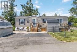 27 ELM Street Puslinch, ON N1H 6H9