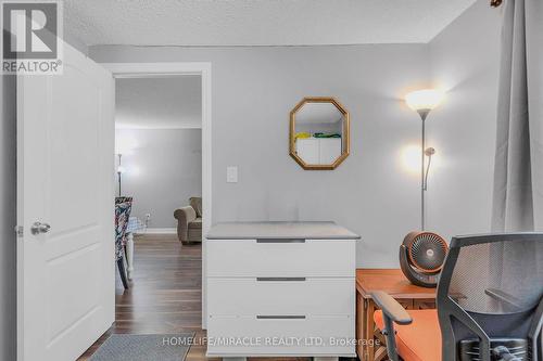 15 Keefer Road, Thorold, ON - Indoor