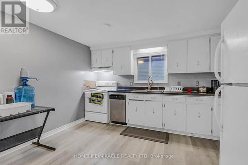 15 Keefer Road, Thorold, ON - Indoor Photo Showing Kitchen