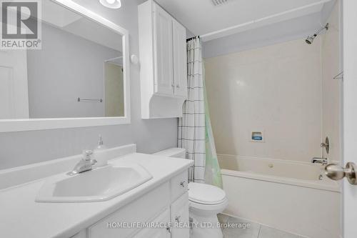 15 Keefer Road, Thorold, ON - Indoor Photo Showing Bathroom