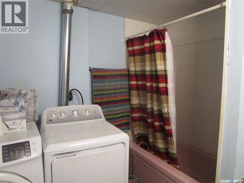 229 Centre Street, Assiniboia, SK 
