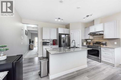 405 Sage Hill Grove Nw, Calgary, AB - Indoor Photo Showing Kitchen With Stainless Steel Kitchen With Upgraded Kitchen