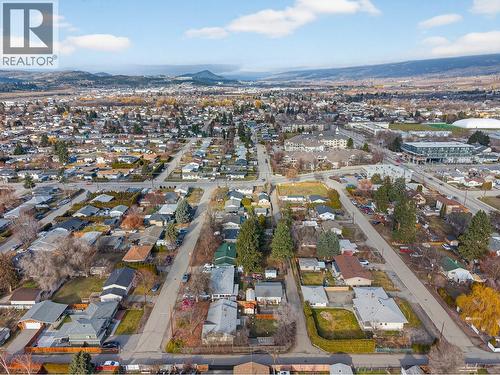 515 Donhauser Road, Kelowna, BC - Outdoor With View