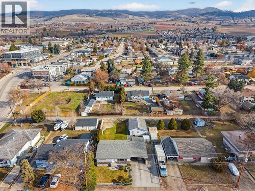 515 Donhauser Road, Kelowna, BC - Outdoor With View