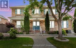 4 SKIPPERHILL CRESCENT  Toronto, ON M1X 1W2