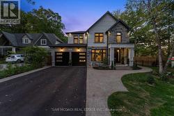 72 OAKES DRIVE  Mississauga, ON L5G 3M1