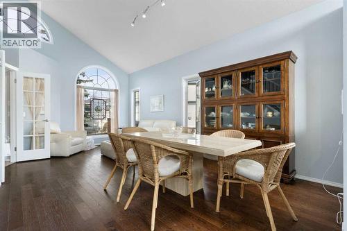 202 Schooner Close Nw, Calgary, AB - Indoor Photo Showing Dining Room