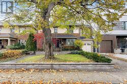136 HUMBERCREST BOULEVARD  Toronto, ON M6S 4L3