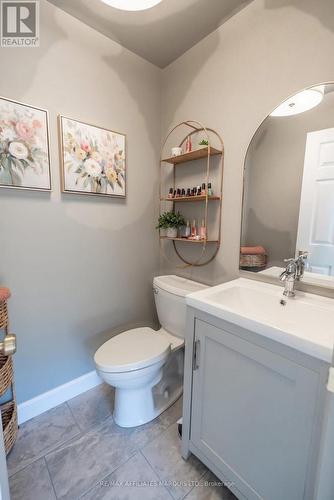 1733 Blakely Drive, Cornwall, ON - Indoor Photo Showing Bathroom