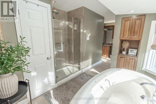 1733 Blakely Drive, Cornwall, ON - Indoor Photo Showing Bathroom