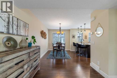 572 Savanna Boulevard Ne, Calgary, AB - Indoor Photo Showing Living Room