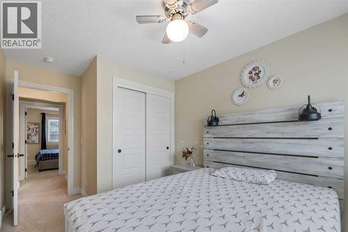 572 Savanna Boulevard Ne, Calgary, AB - Indoor Photo Showing Bedroom