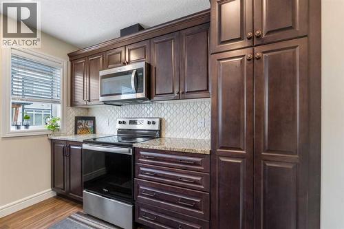 572 Savanna Boulevard Ne, Calgary, AB - Indoor Photo Showing Kitchen
