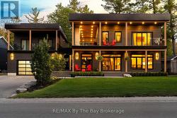 809 EASTDALE DRIVE E Wasaga Beach, ON L9Z 2R7