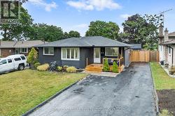 Well maintained on the exterior and interior. - 