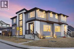 1810 43 Street NW  Calgary, AB T3B 6E6