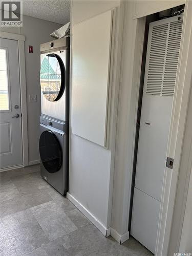 413 Railway Street, Kipling, SK - Indoor Photo Showing Laundry Room