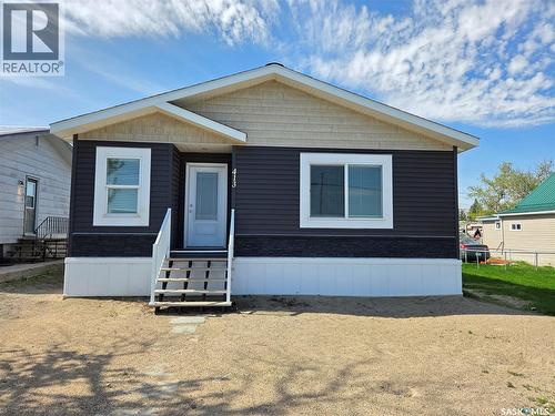 413 Railway Street, Kipling, SK - Outdoor