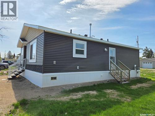 413 Railway Street, Kipling, SK - Outdoor With Exterior
