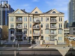 207, 1026 12 Avenue SW  Calgary, AB T2R 0J6