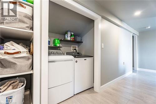 735 Beach Boulevard, Hamilton, ON - Indoor Photo Showing Laundry Room