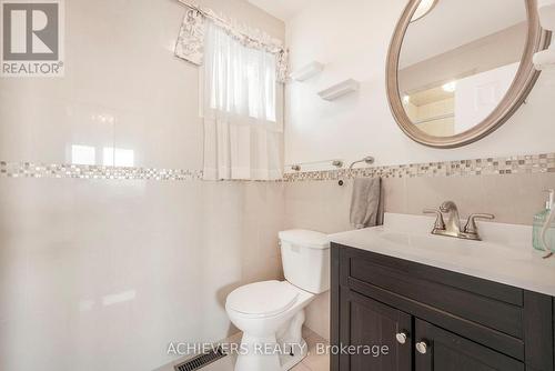 4024 Longo Circle E, Mississauga, ON - Indoor Photo Showing Bathroom
