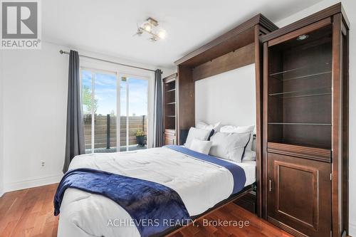 4024 Longo Circle E, Mississauga, ON - Indoor Photo Showing Bedroom