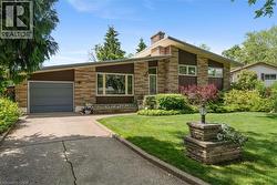 7 GLENAYR Place  St. Catharines, ON L2T 2A2