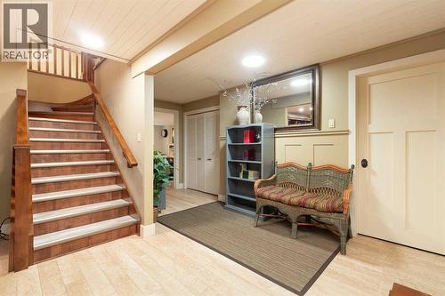 1003 Canyon Boulevard W, Lethbridge, AB - Indoor Photo Showing Other Room