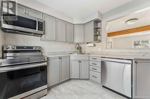 - - 13 Corley Private, Ottawa, ON - Indoor Photo Showing Kitchen With Stainless Steel Kitchen