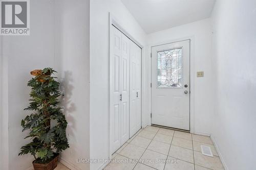 15 Fairview Boulevard, Guelph (Dovercliffe Park/Old University), ON - Indoor Photo Showing Other Room