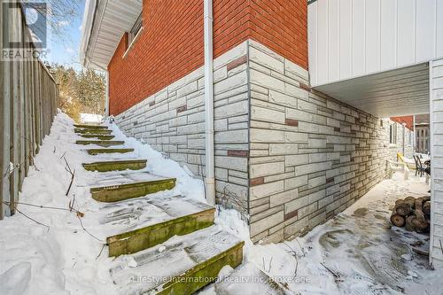15 Fairview Boulevard, Guelph (Dovercliffe Park/Old University), ON - Outdoor