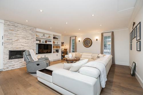 16114 20 Avenue, Surrey, BC 