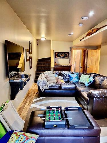 80 Copper Cove, Inglis, MB - Indoor Photo Showing Bedroom