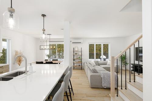 Overall view - 88 29E Avenue, Saint-Eustache, QC - Indoor Photo Showing Kitchen With Double Sink With Upgraded Kitchen