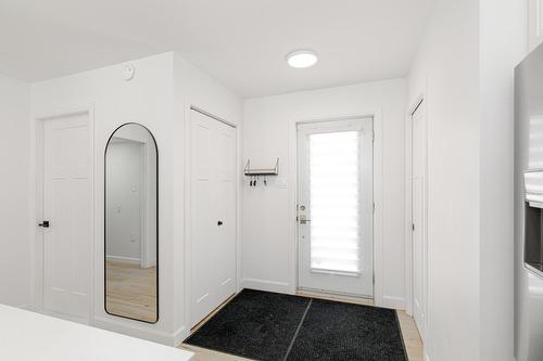 Hall - 88 29E Avenue, Saint-Eustache, QC - Indoor Photo Showing Other Room