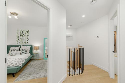 Passageway - 88 29E Avenue, Saint-Eustache, QC - Indoor Photo Showing Other Room