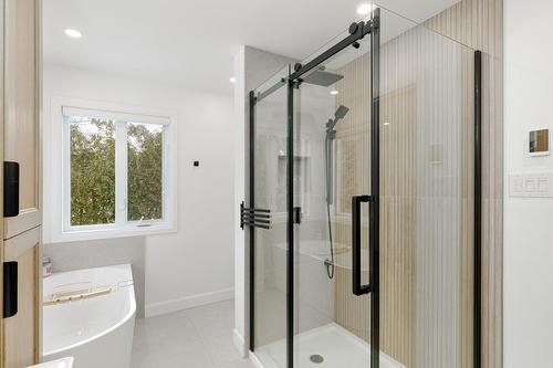 Bathroom - 88 29E Avenue, Saint-Eustache, QC - Indoor Photo Showing Bathroom