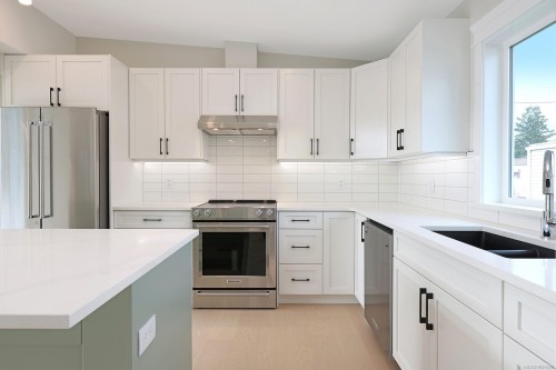 16-1240 Wilkinson Rd, Comox, BC 