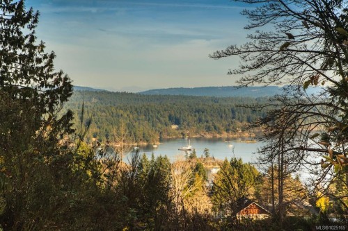 Sl 22 Bishops Walk Rd, Salt Spring, BC 