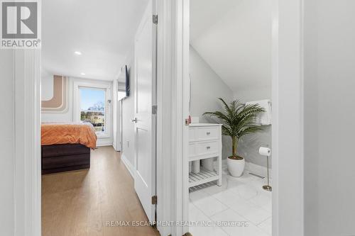 15 Century Street, Hamilton, ON - Indoor