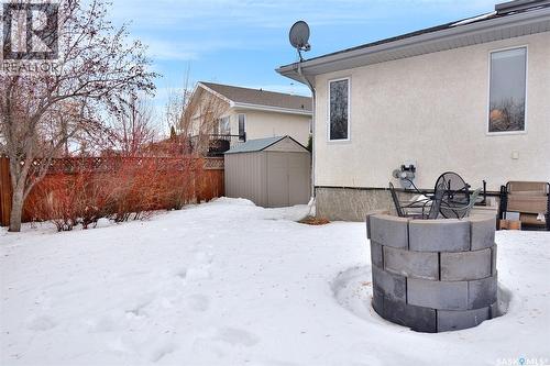 207 Kutz Crescent, Saskatoon, SK - Outdoor