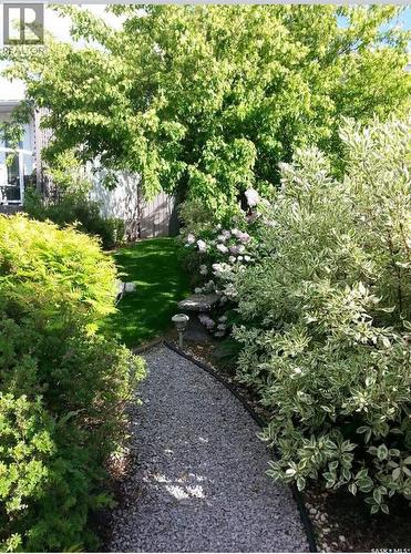 207 Kutz Crescent, Saskatoon, SK - Outdoor