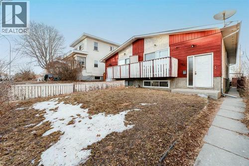 350 33 Avenue Ne, Calgary, AB - Outdoor With Deck Patio Veranda