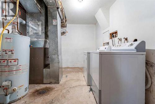 350 33 Avenue Ne, Calgary, AB - Indoor Photo Showing Laundry Room